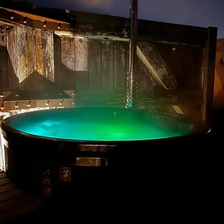 Id Glamping De Coude Scheure Lyxtält *